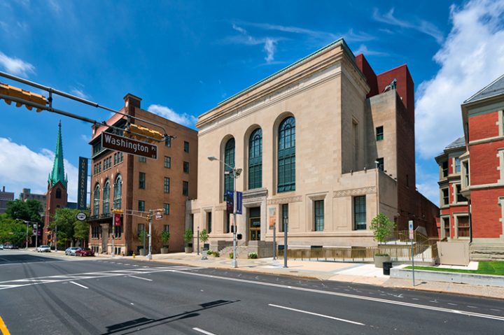 The Newark Museum Of Art Entrance Fee