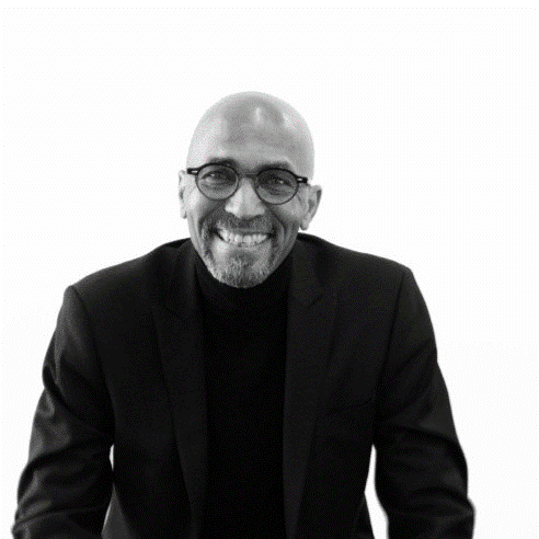 Roger Smith – headshot