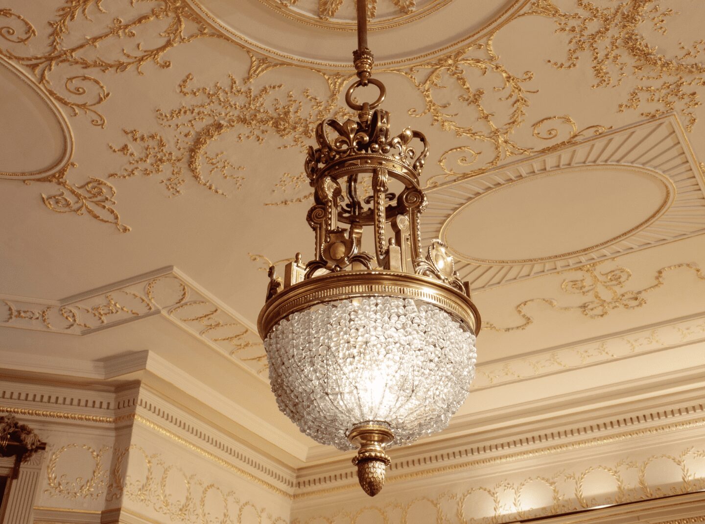 Ballantine House – light detail Newark Museum of Art