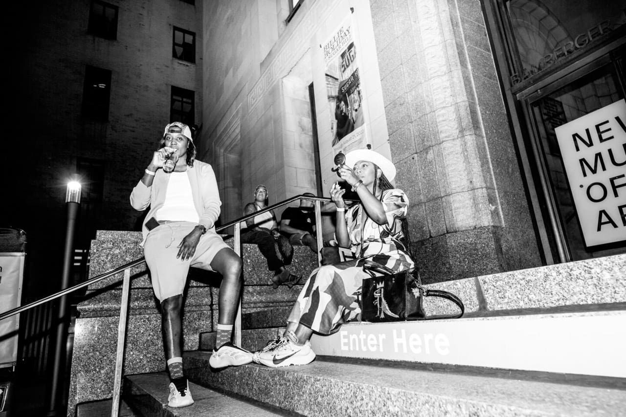 newark museum of art visitors front steps front entrance