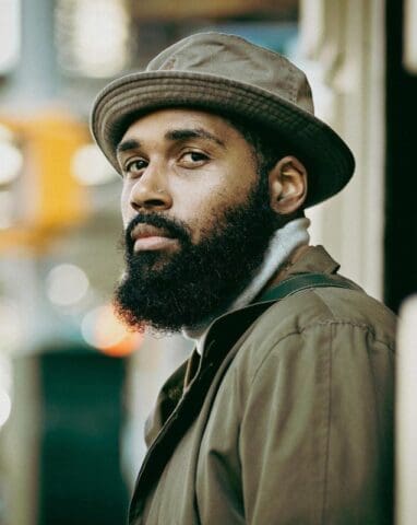 derrick woodyard headshot