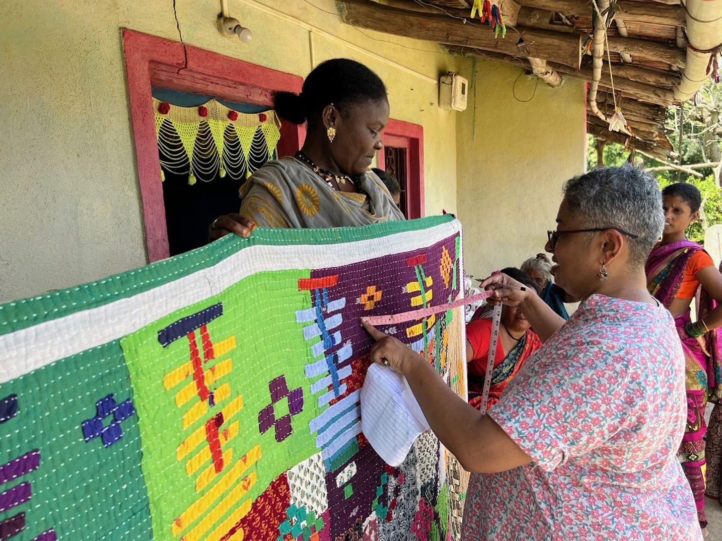 Measuring a Quilt, Siddi Community